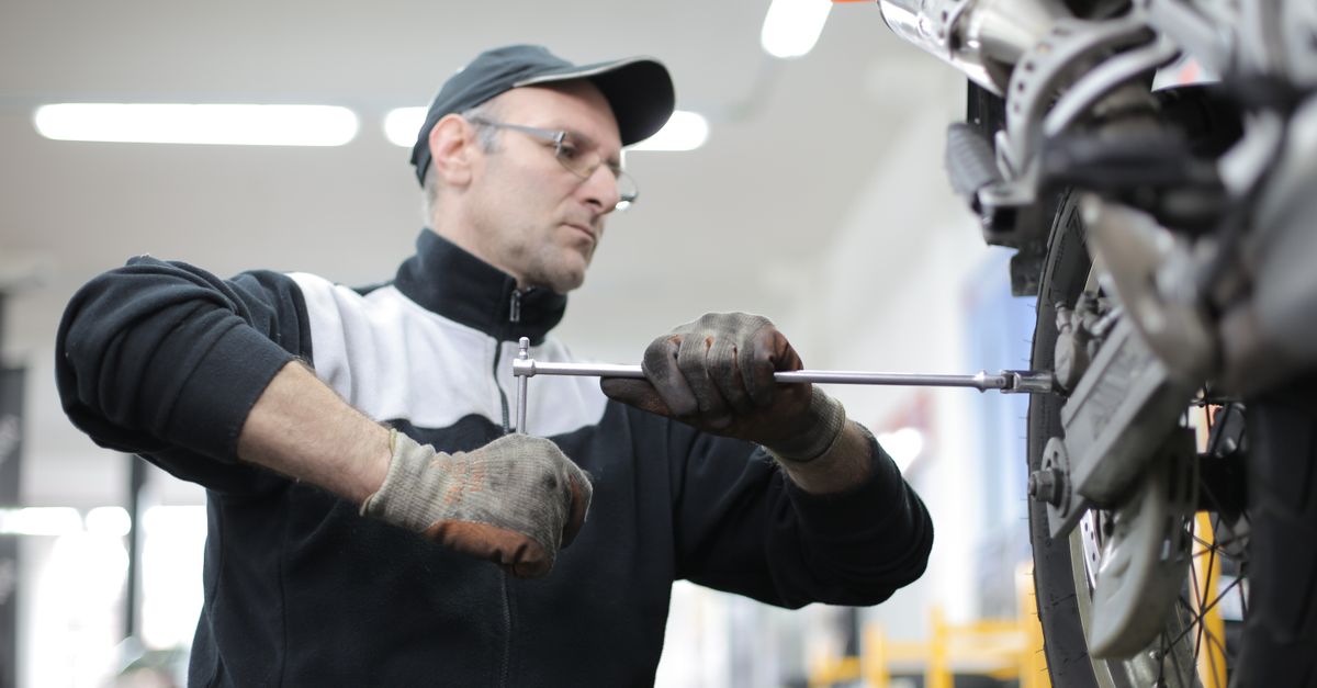 locksmith service technician — Pine Lake Locksmith